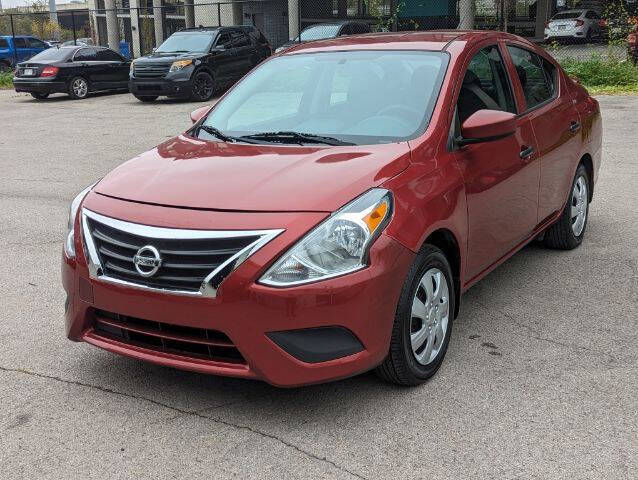 2017 Nissan Versa 1.6 S Plus