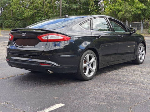 2014 Ford Fusion SE