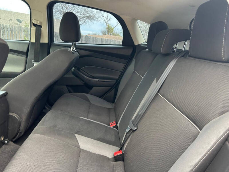 2012 Ford Focus SE
