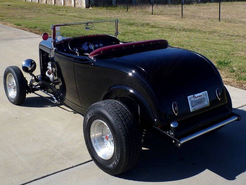 1932 Ford Model 18