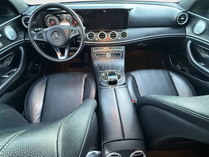 2018 Mercedes-Benz E-Class E 300