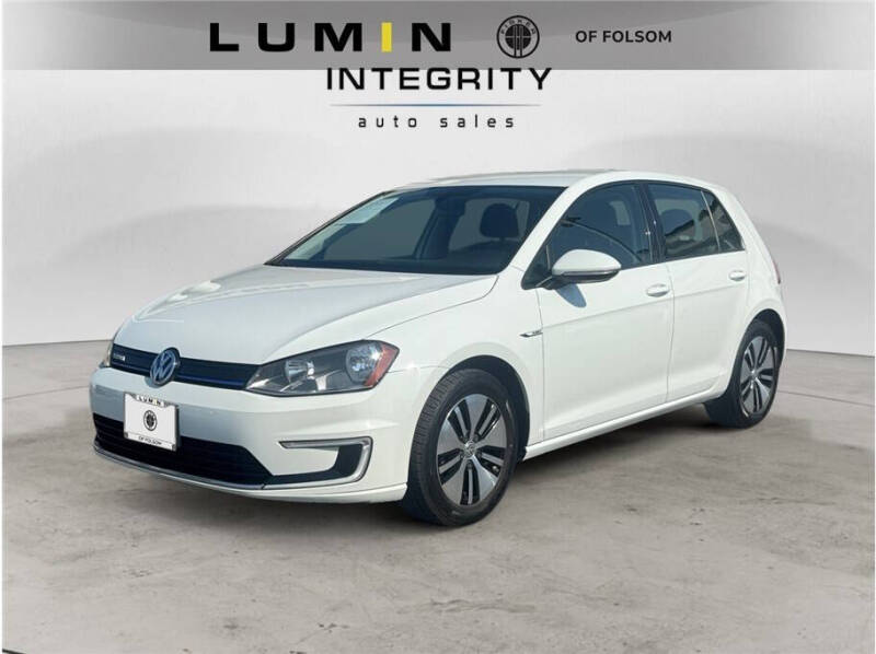 2016 Volkswagen e-Golf SE