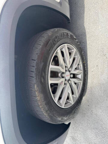 2018 GMC Acadia SLE-2