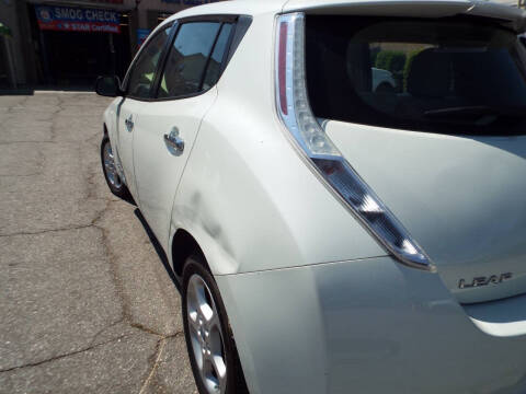 2012 Nissan LEAF SV