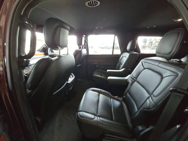 2018 Lincoln Navigator Select