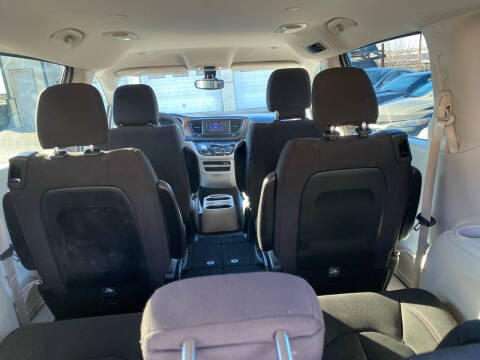 2017 Chrysler Pacifica Touring