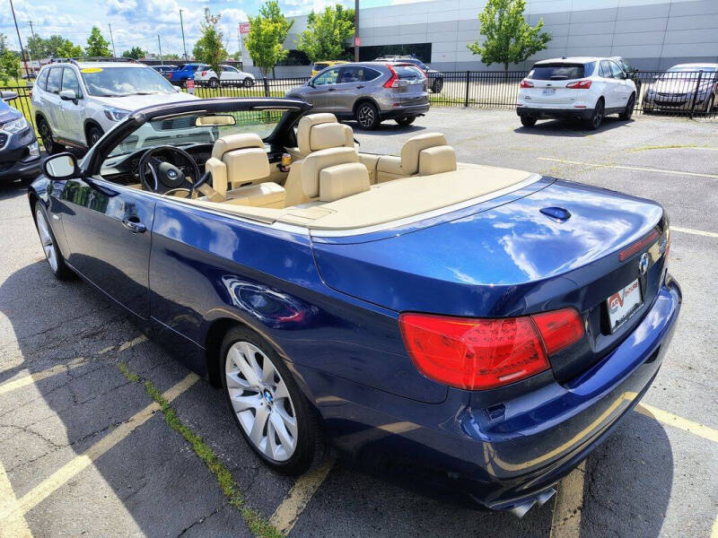 2012 BMW 3 Series 328i
