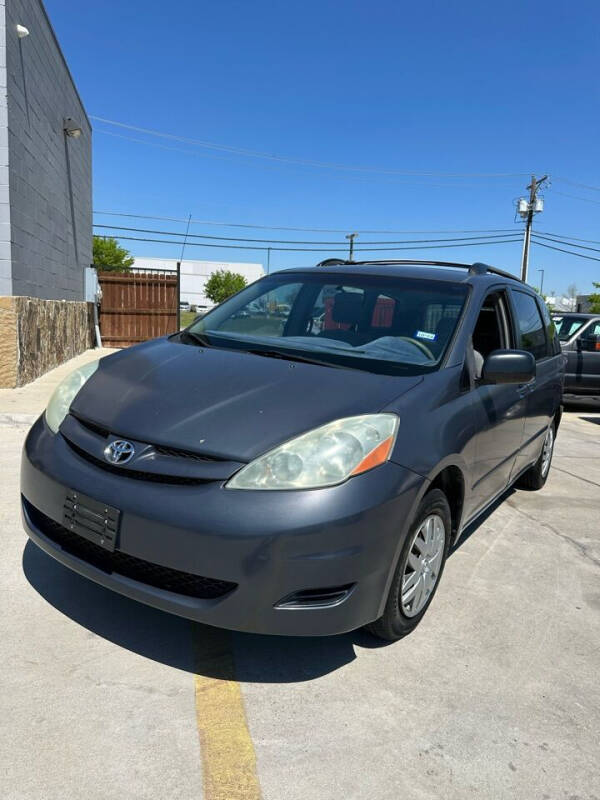 2006 Toyota Sienna for sale at JDM of Irving in Irving TX