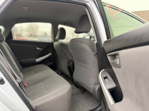 2013 Toyota Prius Three