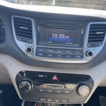 2017 Hyundai Tucson SE