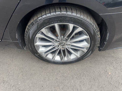 2015 Hyundai Genesis 3.8L