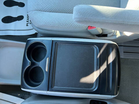 2013 Toyota Sienna LE 7-Passenger Auto Access Seat