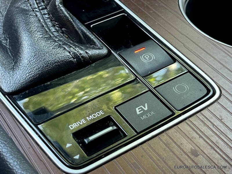 2021 Toyota Sienna LE 8-Passenger