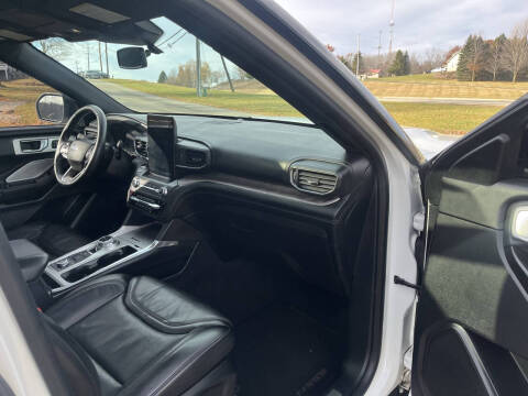 2020 Ford Explorer Platinum