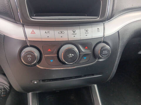 2018 Dodge Journey SE