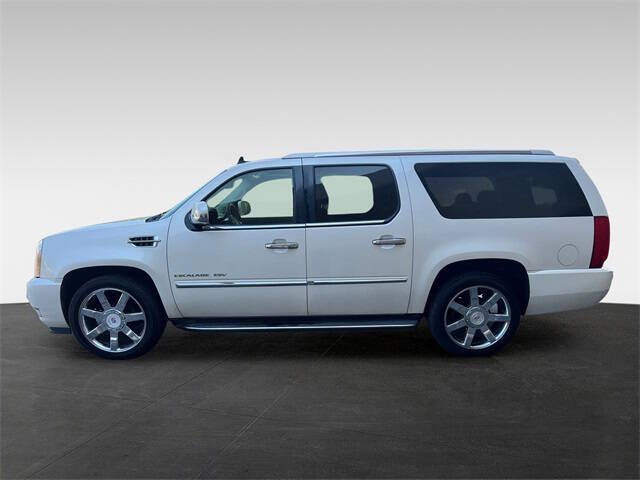 2011 Cadillac Escalade ESV Luxury