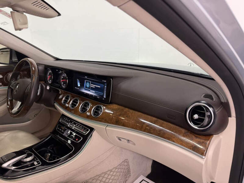 2017 Mercedes-Benz E-Class E 300