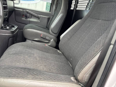 2021 Chevrolet Express 2500