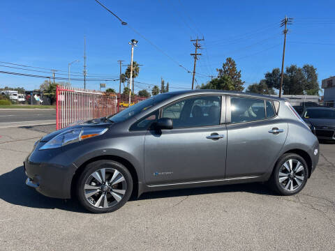 2017 Nissan LEAF S
