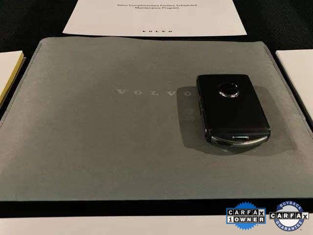 2025 Volvo XC90 B6 Plus Bright Theme 7P