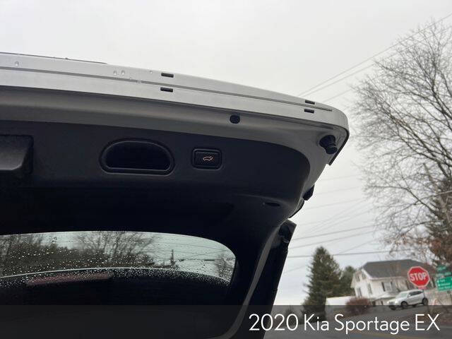 2020 Kia Sportage EX