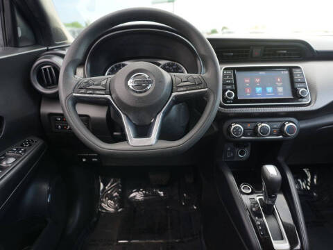 2020 Nissan Kicks S