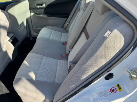 2012 Toyota Camry LE