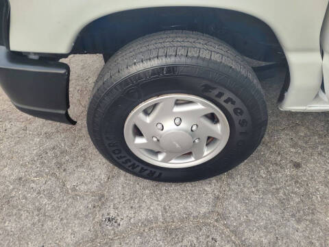 2013 Ford E-Series E-250