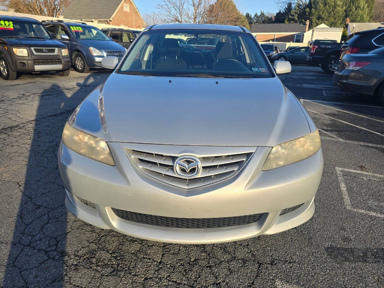 2005 Mazda Mazda6 for sale at QUEENSGATE AUTO SALES in York, PA