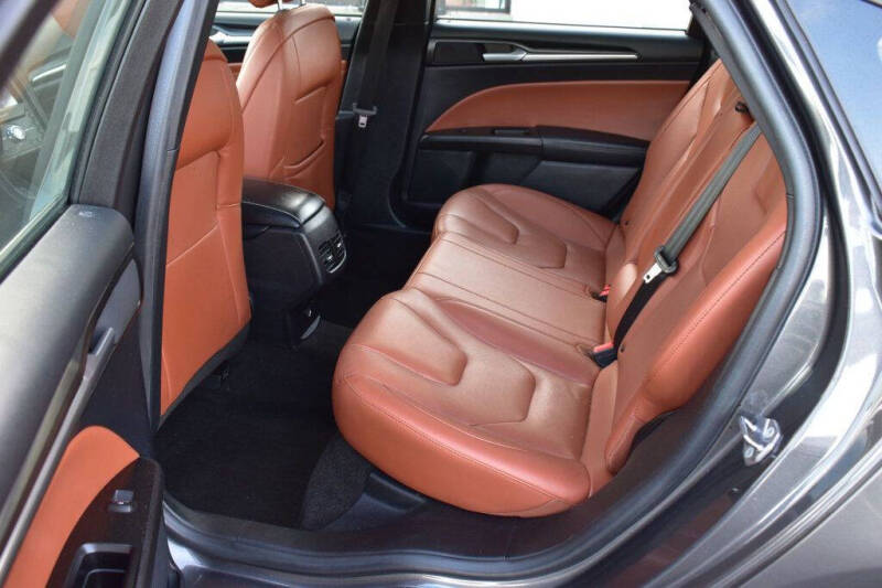 2020 Ford Fusion Titanium