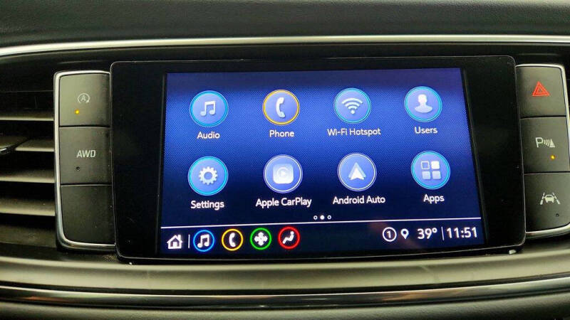 2022 Buick Enclave Essence