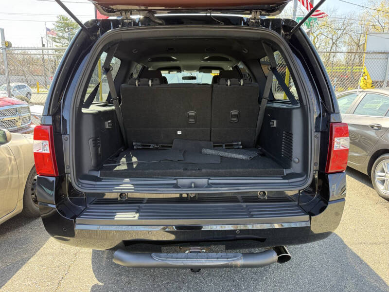 2017 Ford Expedition EL XLT