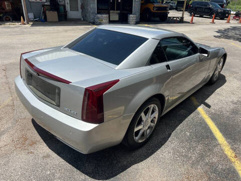 2006 Cadillac XLR