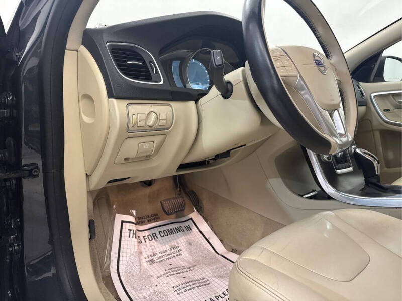 2015 Volvo S60 T5 Drive-E Premier