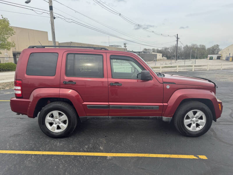 Image 6 of 2012 Jeep Liberty Sport
