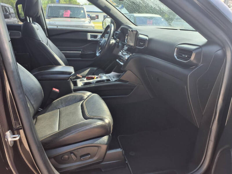 2021 Ford Explorer ST