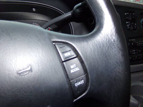 2001 Ford E-Series E-350 SD XL