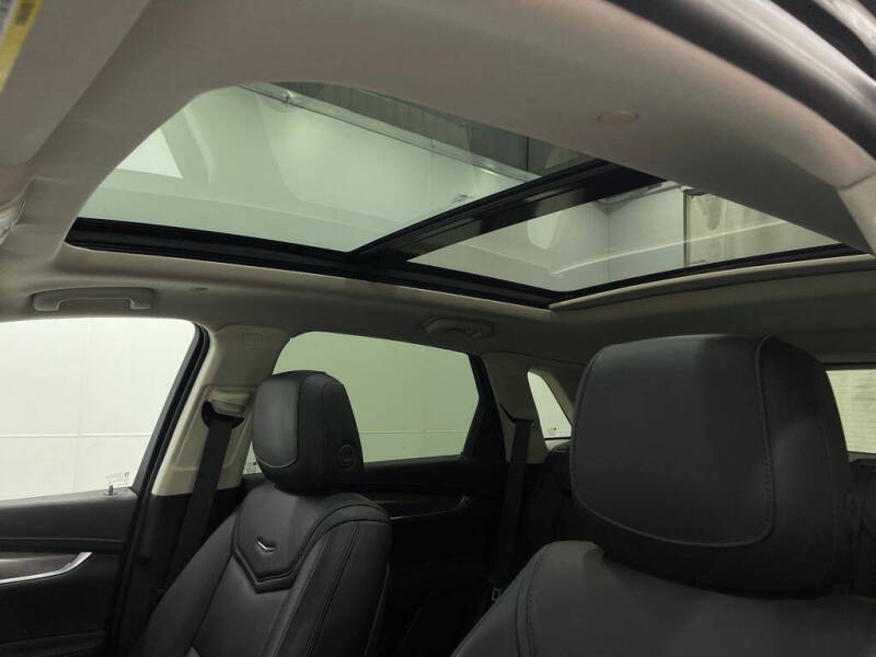 2018 Cadillac XT5 Premium Luxury