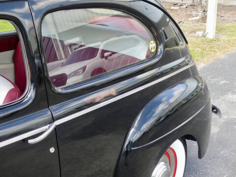 1941 Ford Deluxe