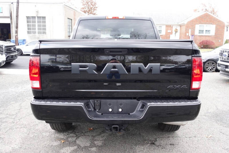 2023 RAM 1500 Classic Express