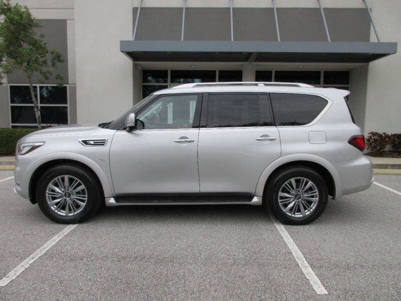 2020 INFINITI QX80 Base photo 2