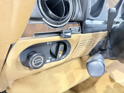 1988 Mercedes-Benz 560-Class 560 SL