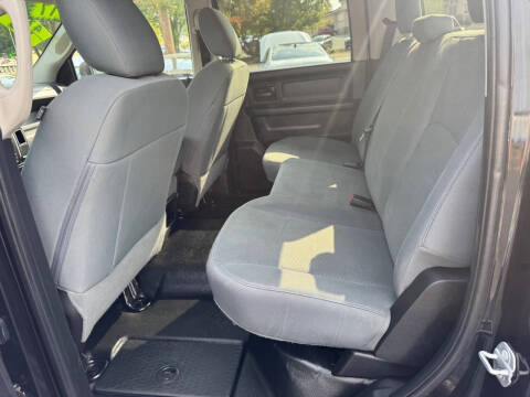 2017 RAM 1500 Express