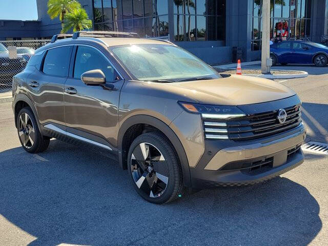 2025 Nissan Kicks SR