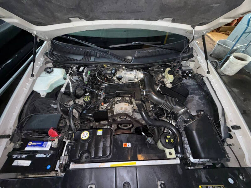 2004 Lincoln Town Car Ultimate