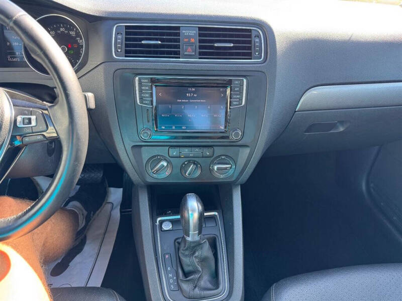 2018 Volkswagen Jetta
