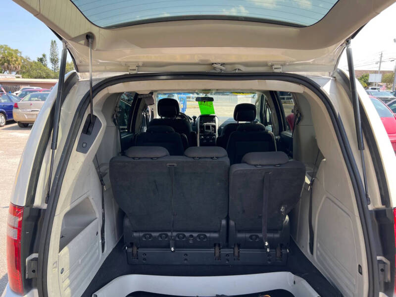 2010 Dodge Grand Caravan SE