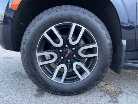 2021 GMC Yukon XL AT4