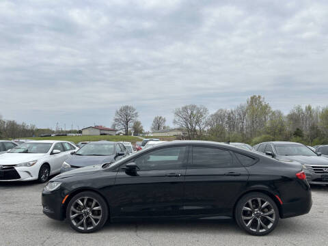 2015 Chrysler 200 S