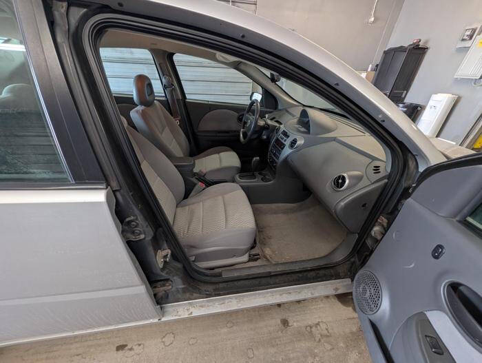 2007 Saturn Ion 2